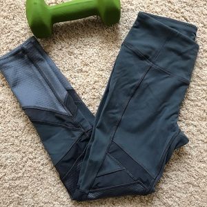 Calia by Carrie Underwood athletic pants